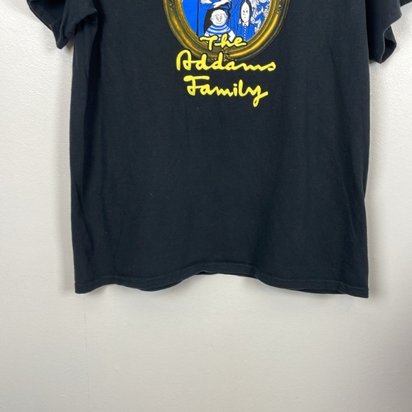 Gildan The Addams Family Short Sleeve Mens L Pullover Cast Production T Shirt - Picture 2 of 8